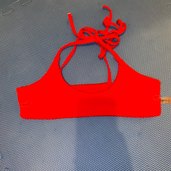 Zaful Medium Shoulder Tie Ribbed Stretch bright red bikini top - Picture 3 of 8